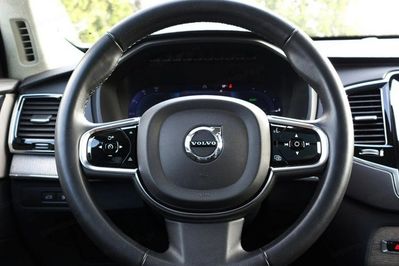 Volvo XC90 T8 AWD Plug-In Hybrid Ultimate Dark 7os aut