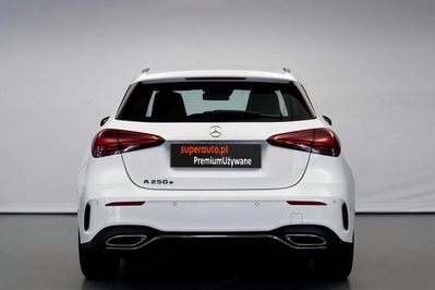 Mercedes Klasa A 250 e AMG Line