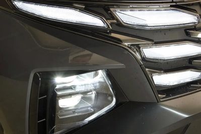 Hyundai Tucson 1.6 T-GDi HEV Smart 2WD aut