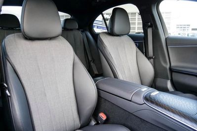 Mercedes Klasa E 220 d 4-Matic Avantgarde