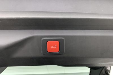 Peugeot 3008 GT 1.2 mHEV e-DCS6