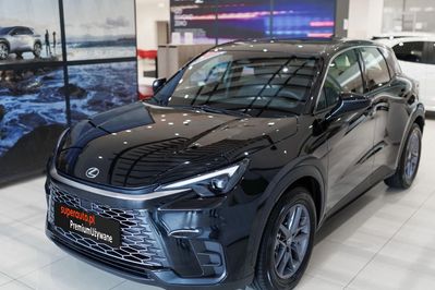 Lexus LBX Hybrid
