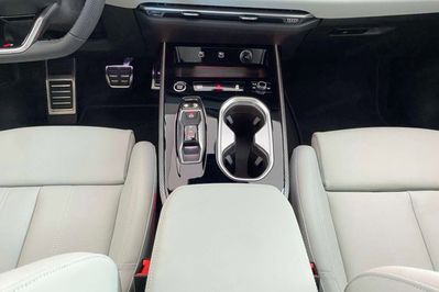 Audi A6 e-Hybrid quattro