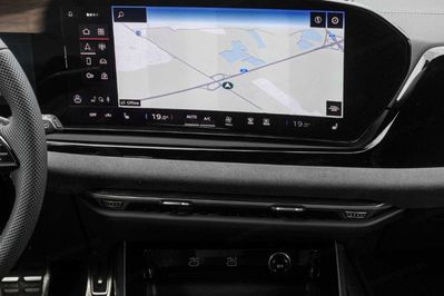 Audi A6 TDI quattro S line Avant