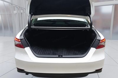 Toyota Camry 2.5 Hybrid Prestige