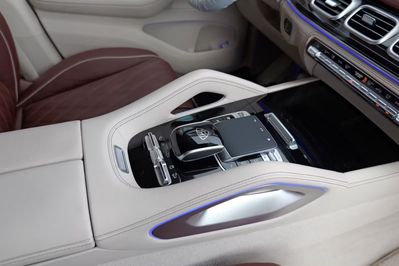 Mercedes GLS Maybach 600 4-Matic