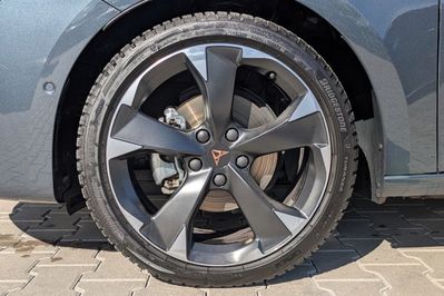 Cupra Leon 1.5 eTSI mHEV DSG