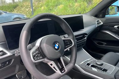 BMW Seria 3 320i xDrive M Sport