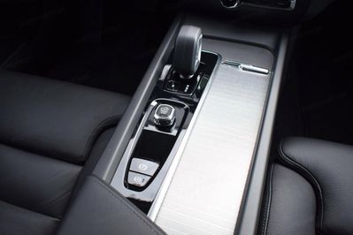 Volvo V60 B4 B Plus Dark aut