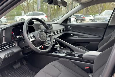 Hyundai Elantra 1.6 Smart CVT