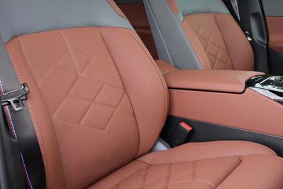 BMW Seria 5 550e xDrive M Sport