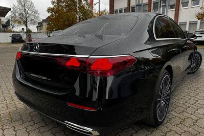 Mercedes Klasa E 220 d 4-Matic Exclusive