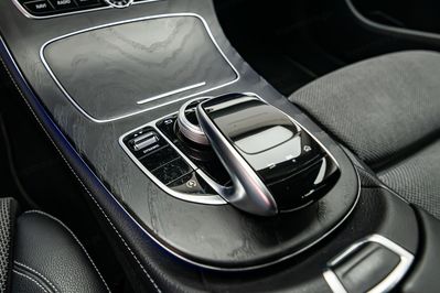 Mercedes Klasa E E 200 d