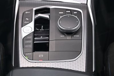 BMW Seria 3 Touring 330i xDrive M Sport