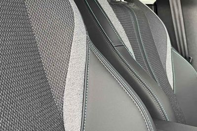 Peugeot 308 Allure EAT8 1.5 BlueHDi