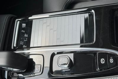 Volvo V60 T6 AWD Plug-In Hybrid Core