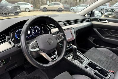 Volkswagen Passat 2.0 TDI 4Mot.  DSG