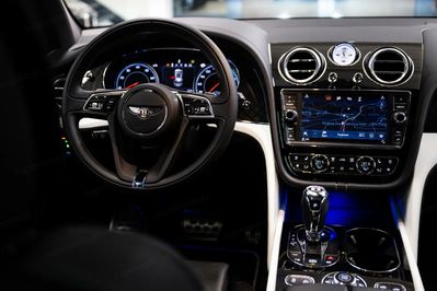 Bentley Bentayga E8S First Edition