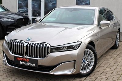 BMW Seria 7 745e
