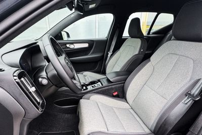 Volvo XC40 B3 Plus Dark aut
