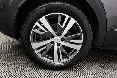 Peugeot 3008 1.6 PureTech Hybrid PHEV Allure