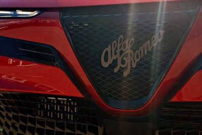 Alfa Romeo Junior Ibrida