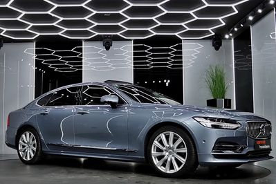 Volvo S90 T8 AWD Plug-In Hybrid Inscription aut
