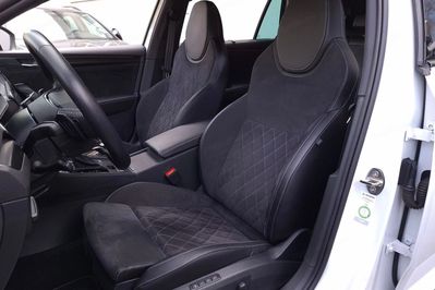 Skoda Superb 2.0 TDI SCR Sportline DSG
