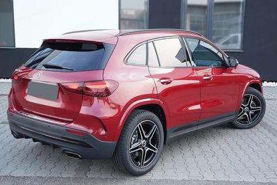 Mercedes GLA 200 AMG Line