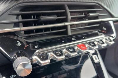 Peugeot 2008 1.2 Puretech Gt S&S EAT8