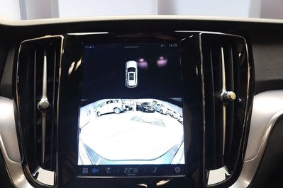 Volvo V60 T6 AWD Plug-In Hybrid Core aut