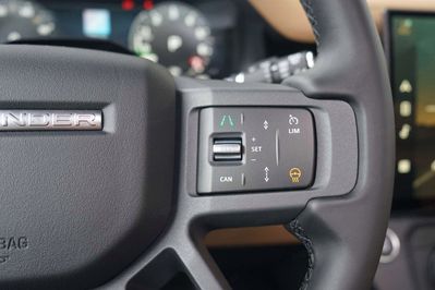 Land Rover Defender 110 3.0 D350 X-Dynamic SE