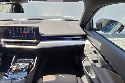 BMW Seria 5 520d xDrive M Sport