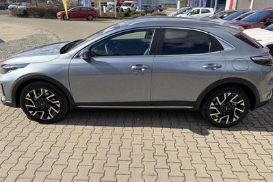 Kia XCeed 1.6 T-GDI Tribute DCT