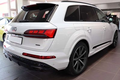 Audi Q7 50 TDI quattro S Line