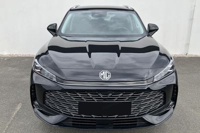 MG HS Exclusive 1.5 AT