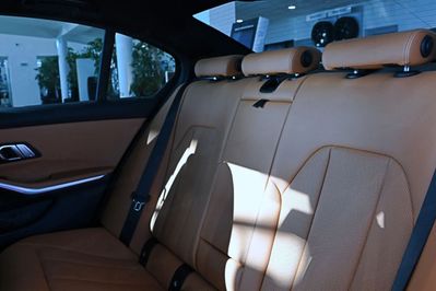 BMW Seria 3 318i M Sport aut