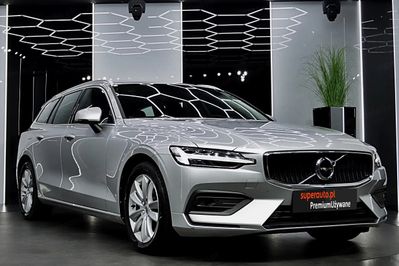 Volvo V60 B4 B Momentum Pro