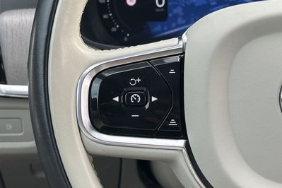 Volvo S90 T8 AWD Plug-In Hybrid Ultimate Bright aut