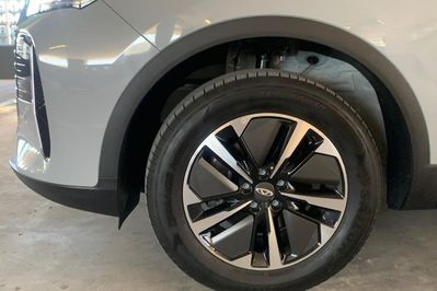 Chery Tiggo 4 Prestige 1.5 T-GDI HEV DHT
