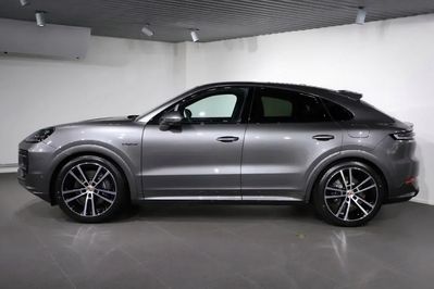 Porsche Cayenne Coupe E-Hybrid