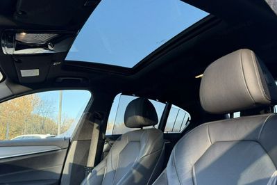 BMW Seria 5 530e iPerformance M Sport