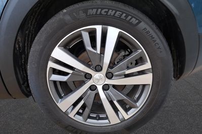 Peugeot 3008 1.6 PureTech Hybrid PHEV Allure Pack S&S EAT8
