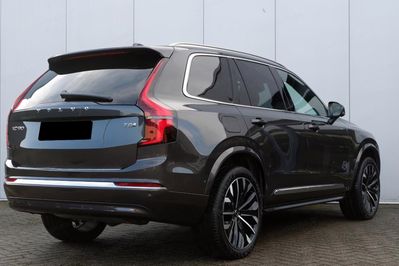 Volvo XC90 T8 AWD Plug-In Hybrid Plus Bright