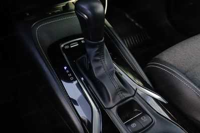 Toyota Corolla 1.8 Hybrid Style