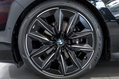 BMW Seria 7 740d xDrive M Sport