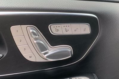 Mercedes V Klasa V300d Długi Avantgarde 4-Matic 9G-Tronic