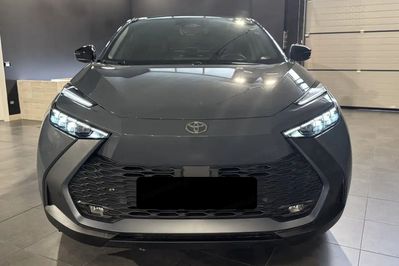 Toyota C-HR Style 2.0 Hybrid Dynamic Force Plug-in