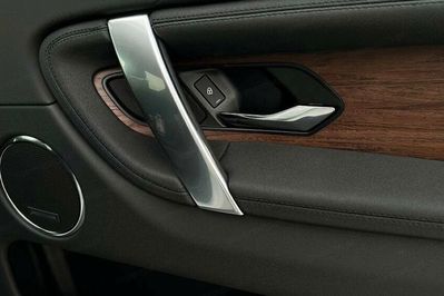 Land Rover Discovery Sport D200 AWD S