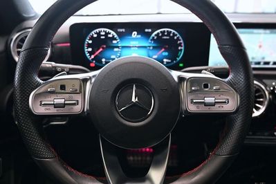 Mercedes Klasa A A 250 e AMG Line 8G-DCT